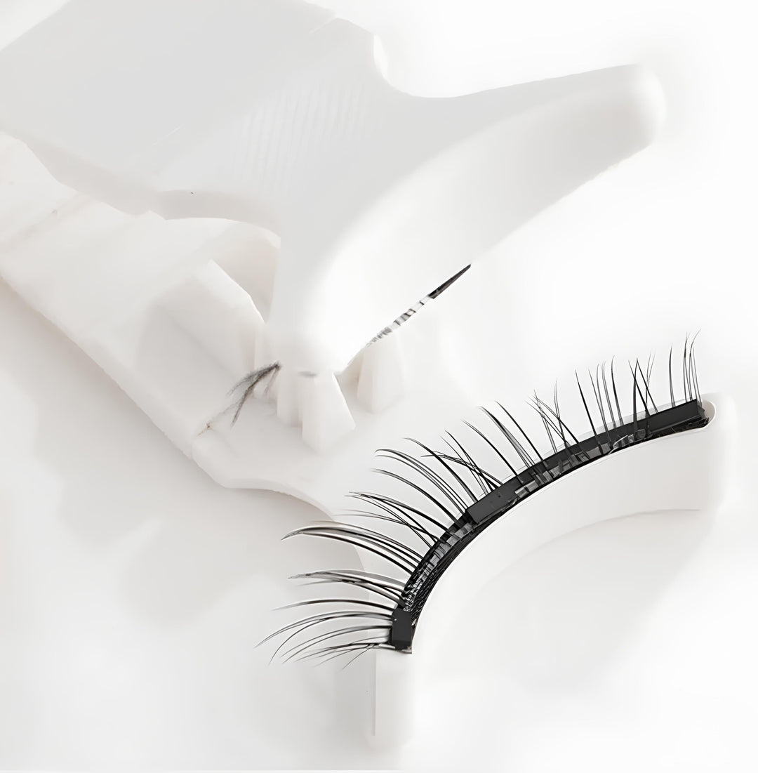 Magic Bloom Reusable Magnetic False Lashes - BUY 1 GET 1 FREE