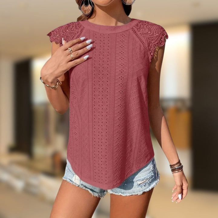 Aven Eyelet Lace Short Sleeve Top