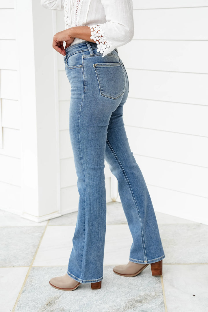 Myracle Sculpting Vintage Bootcut Jeans