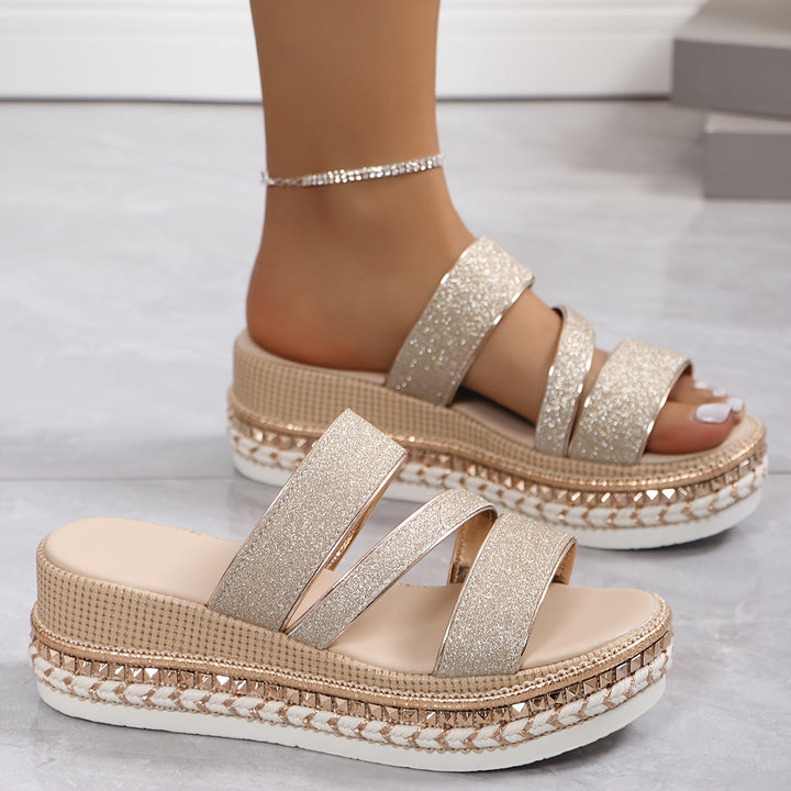 Dana Comfortable Sandals